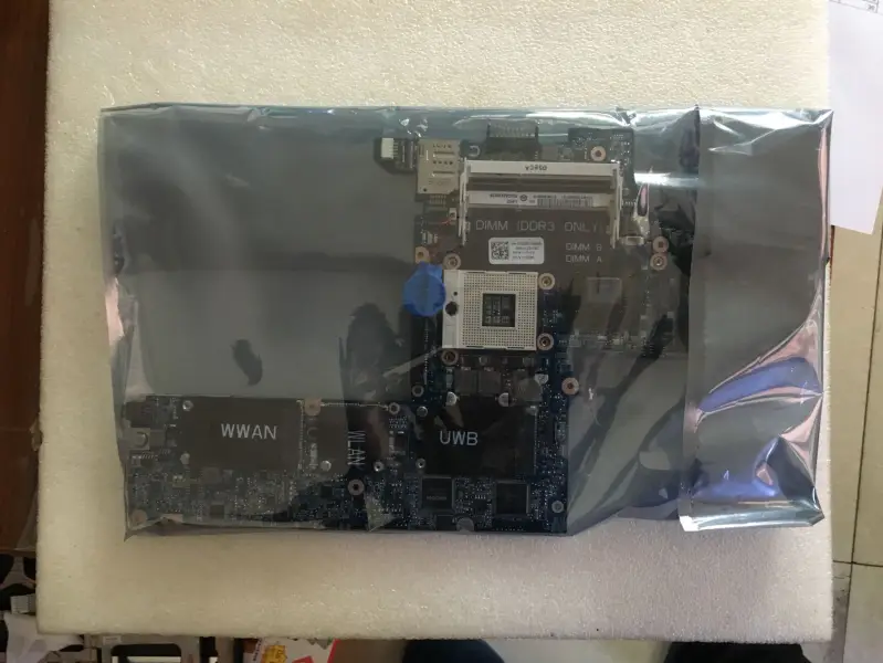 Dell Studio XPS 1340 0Y526R CN-0Y526R Y526R Placa base DDR3 GT210M