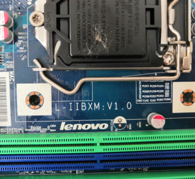 Lenovo IdeaCentre K320 K305 L-IIBXM V1.0 11011072 Placa base