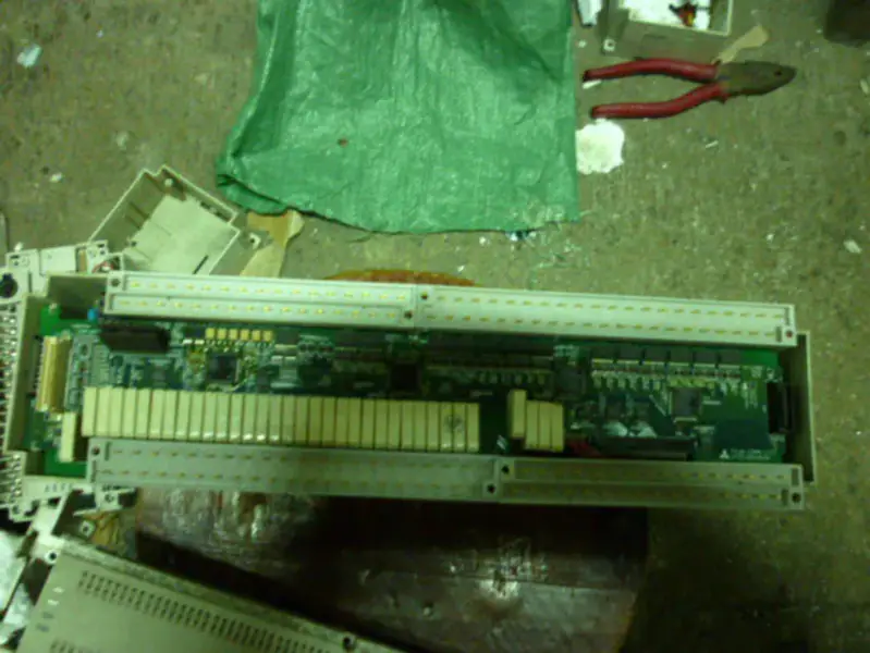 PLC Mitsubishi FX2N-128MR