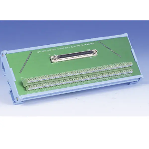 Advantech ADAM-39100-BE Placa de cableado SCSI de 100 patillas para carril DIN