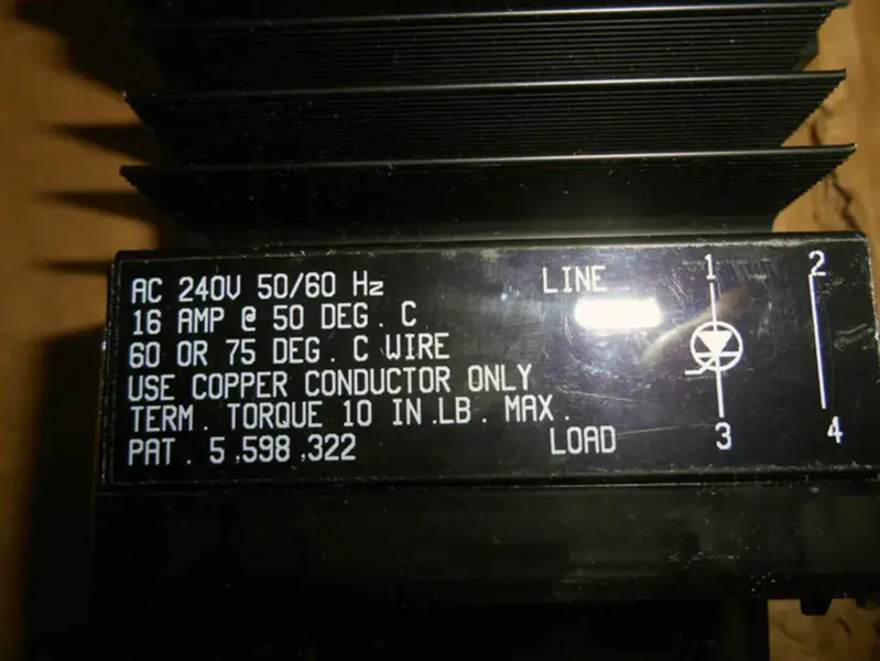 CONTROLES WATLOW DA1C-1624-C000