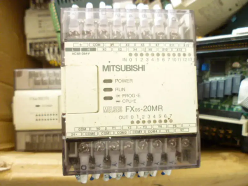 PLC Mitsubishi FX0S-20MR