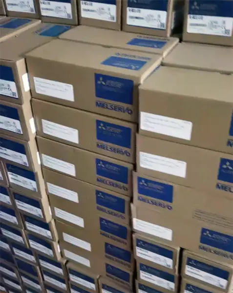 Servoaccionamiento Mitsubishi MR-C10A1 MRC10A1