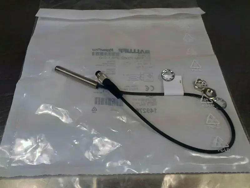 Sensor Balluff BES003R