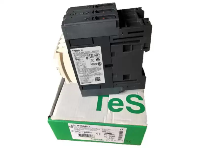 nuevo y original LC1D40ABD 40A 24VDC 3P Schneider DC Magnetic Contactor