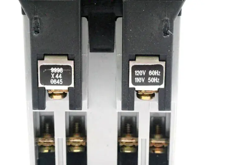 CUADRADO D 8501X040