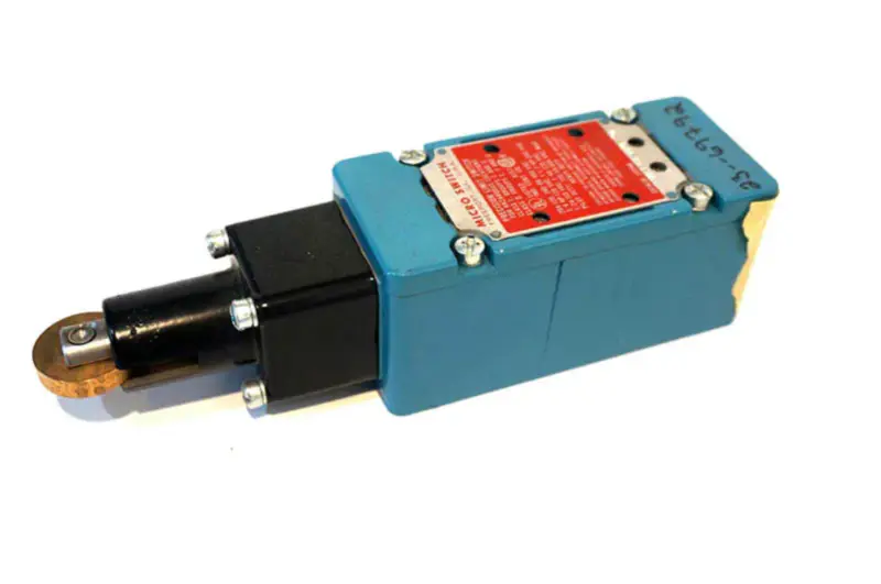 MICROINTERRUPTOR 5ML1-E1