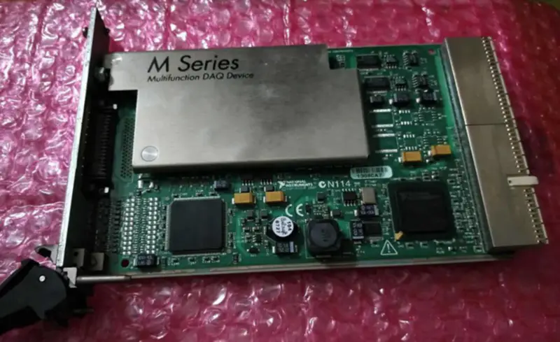 Tarjeta DAQ de alta velocidad NI PXI-6251 PXI