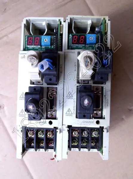 Controlador MITSUBISHI MR-J2S-20B 200W