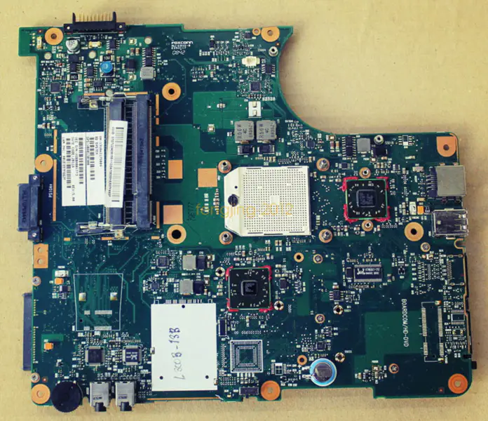 Placa base Toshiba V000138300