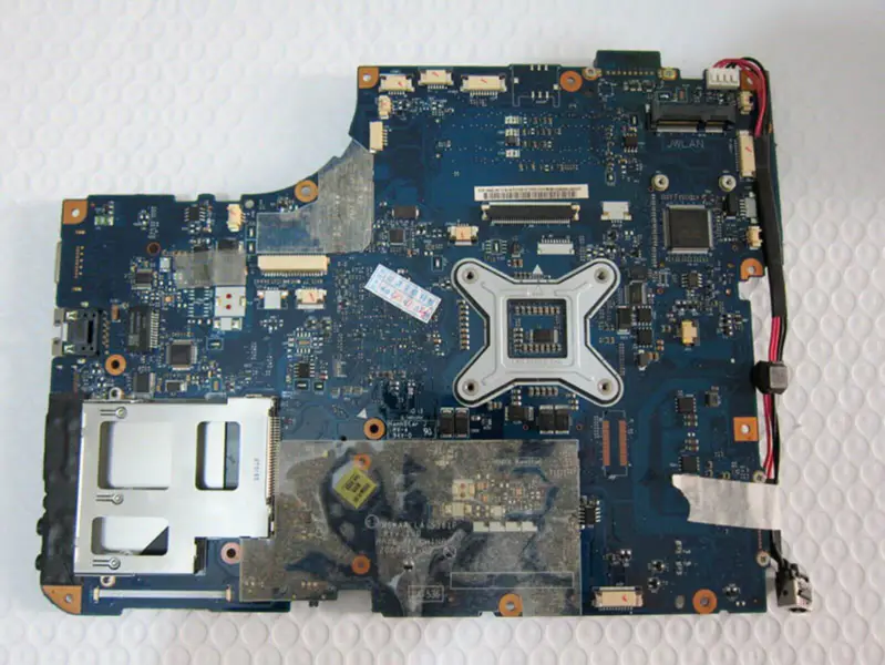 Placa base Toshiba K000093550