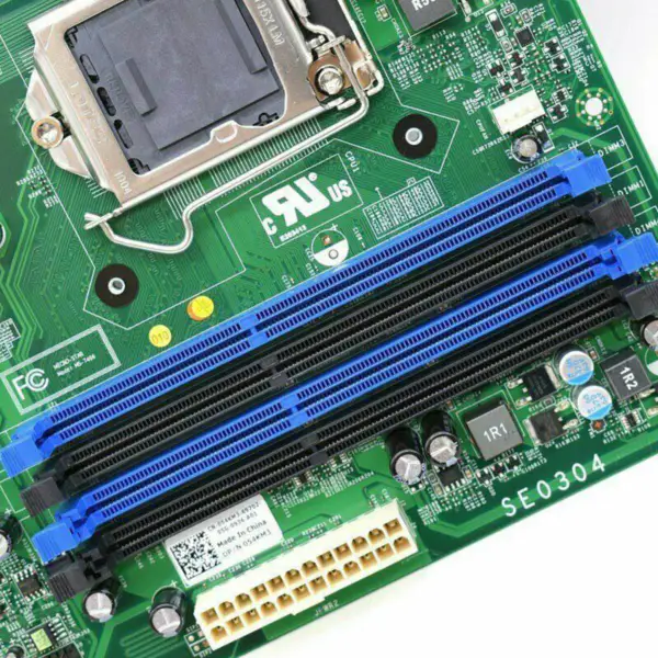 Placa base Dell 054KM30XC7MM