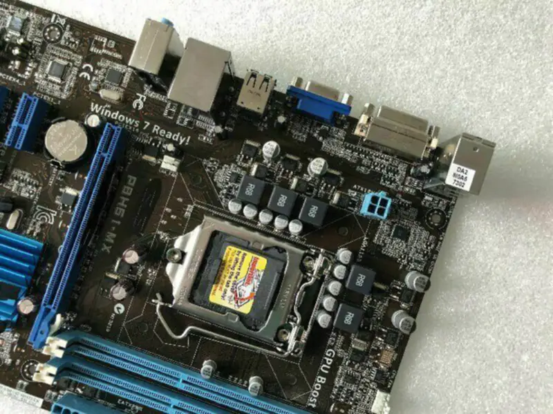 Placa base MicroATX Asus P8H61-MX