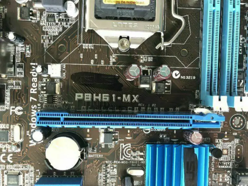 Placa base MicroATX Asus P8H61-MX