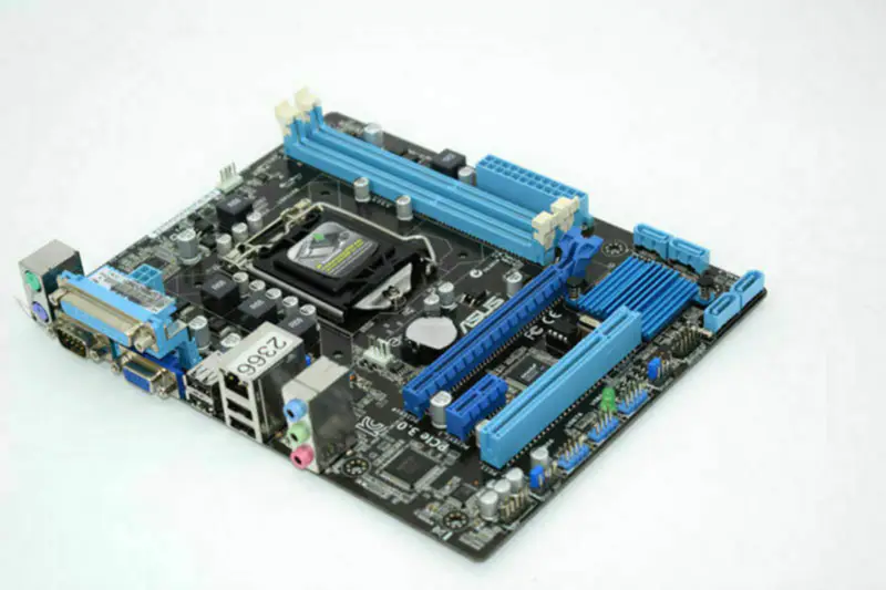 Placa base Asus H61M-C