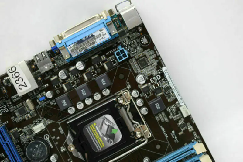 Placa base Asus H61M-C
