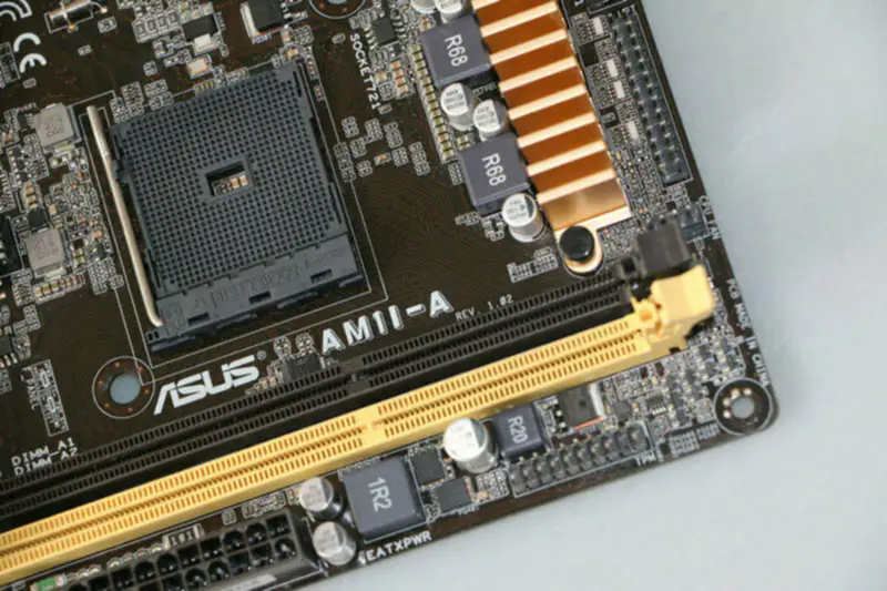Placa base Asus AM1I-A