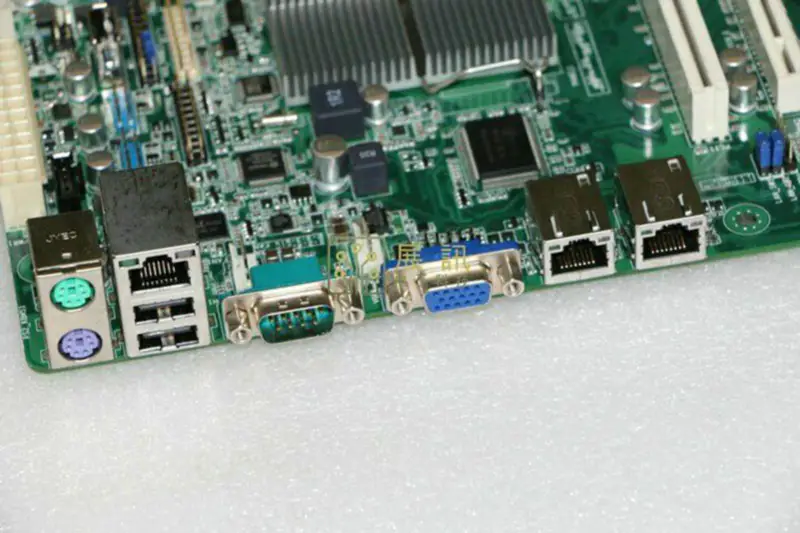 Placa base Asus KCMR-D12