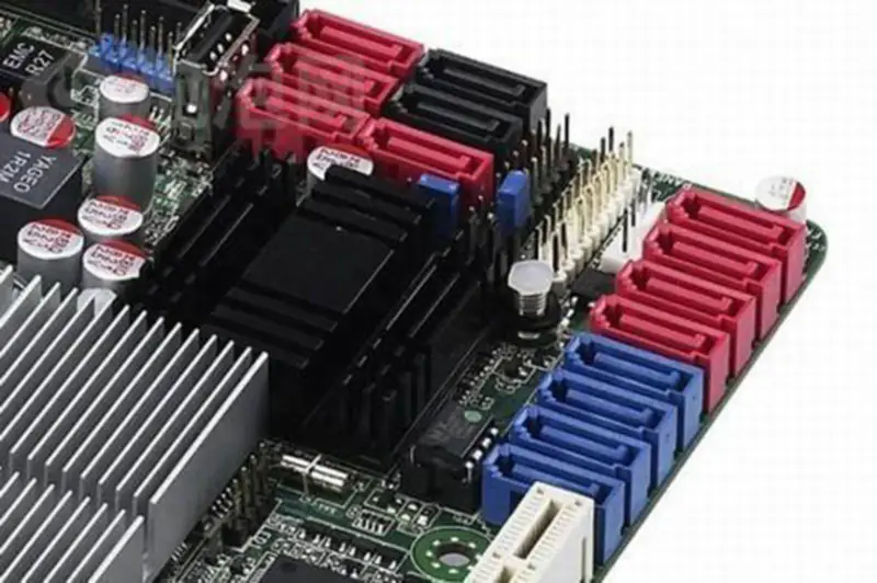 Placa base Asus Z8NA-D6