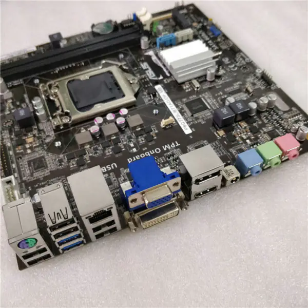 Placa base Asus P8Q773L/BT1AG/DP_MB