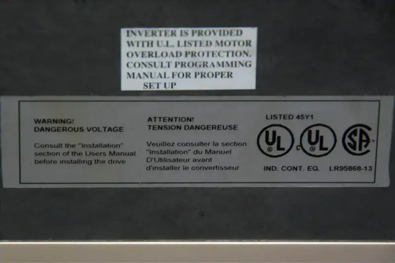 ABB ACS 300,ACS301-2P7-3 Inversor NUEVO NO EN CAJA ACS301-2P7-3