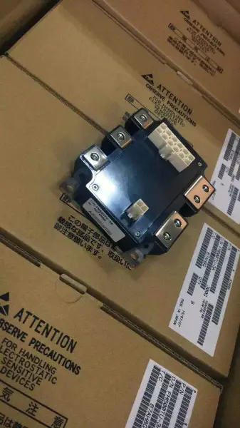 Módulo PLC Mitsubishi FM600TU-3A