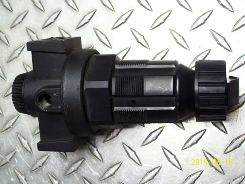 NEUMÁTICO MAESTRO R100-3