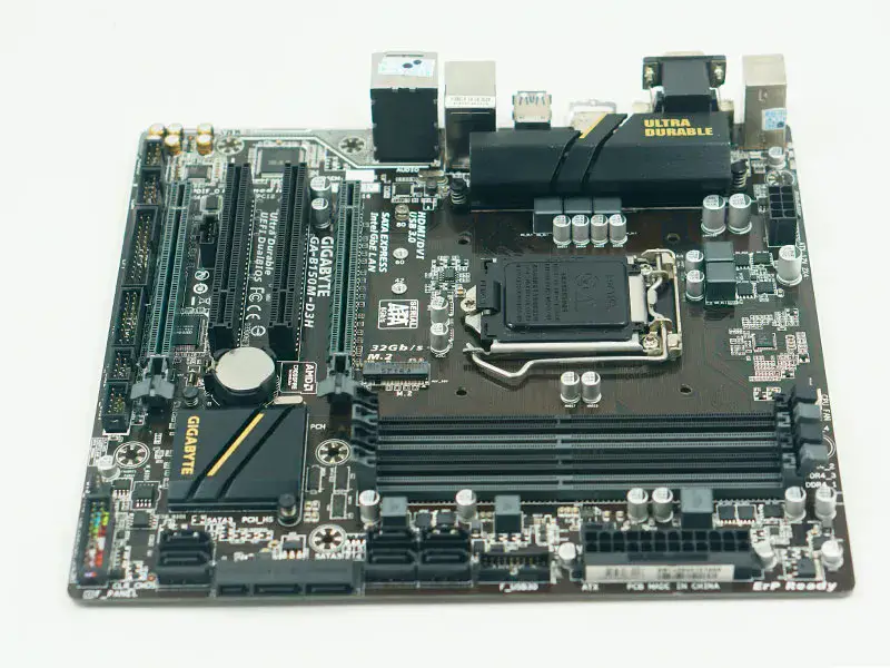 Placa base Gigabyte GA-B150M-D3H