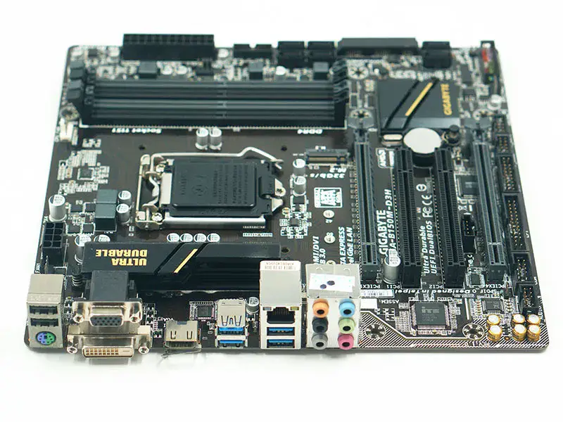 Placa base Gigabyte GA-B150M-D3H