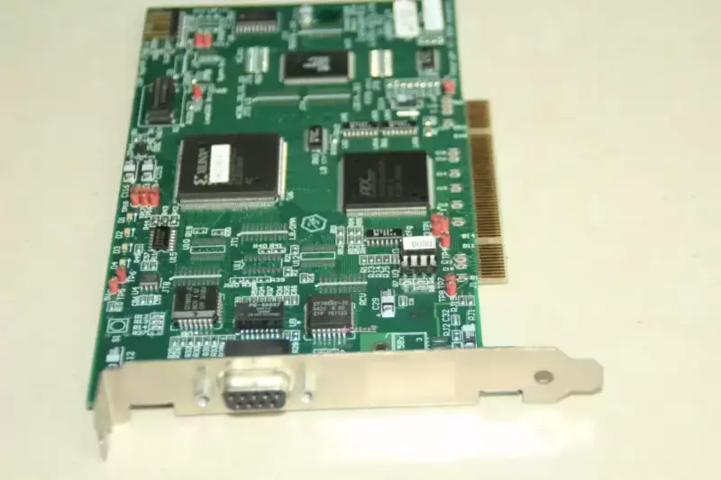 LVDSPCI 1.4 31-JUI-03 Tarjeta de adquisición LVDS/HOTLINK IONWER KS