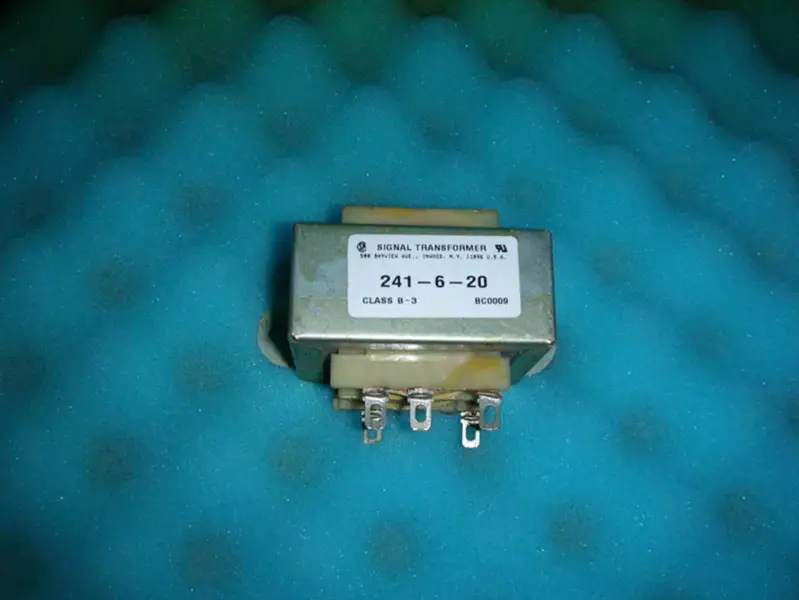 TRANSFORMADOR DE SEÑAL 241-6-20