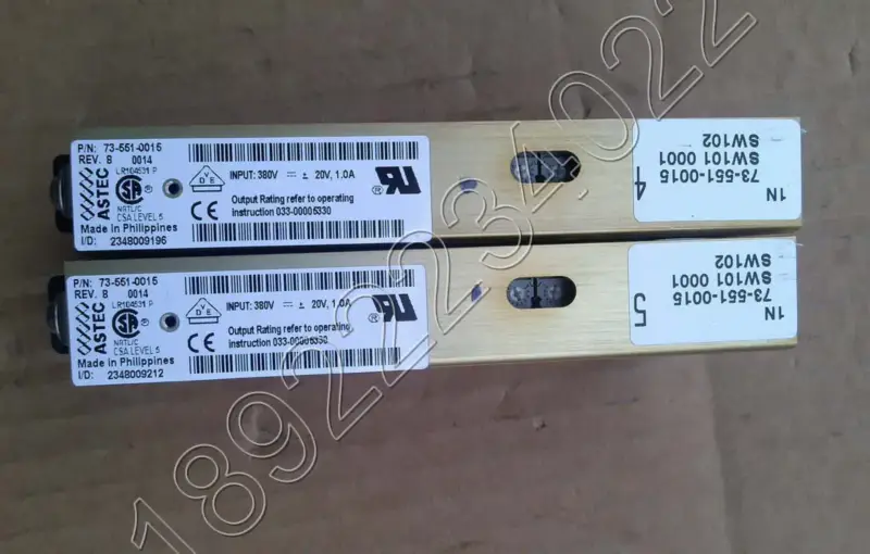 Fuente de alimentación ASTEC 73-551-0015 20V 1,0A