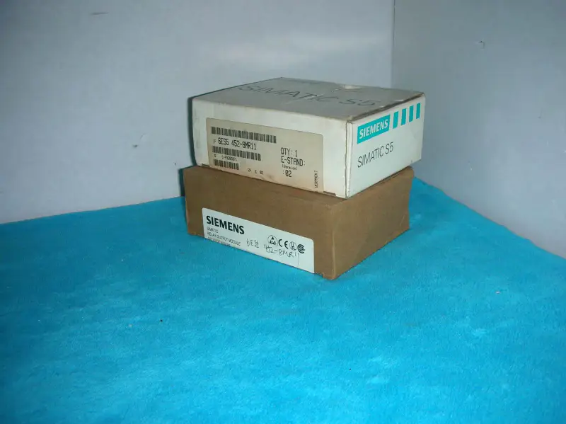 PLC Siemens 6ES5 452-8MR11 6ES5452-8MR11