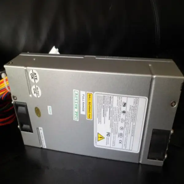 Fuente de alimentación conmutada FSP AT -5V 1U P8P9 de 300 W de pico 450 W FSP300-601U SPI3001UH