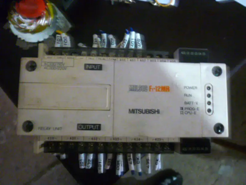 PLC Mitsubishi F1-12MR