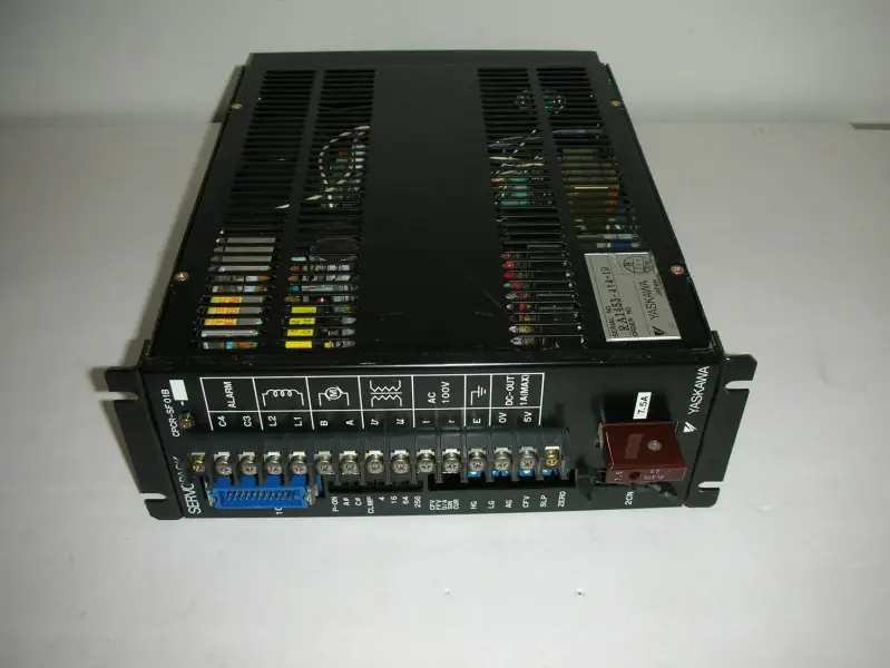Servopack Yaskawa CPCR-SF01B CPCRSF01B