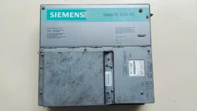 Siemens 6ES7647-6AC25-0CK0 PC 627 CC