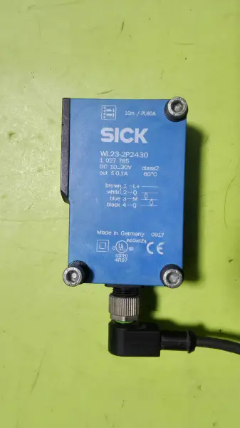 Sensor SICK WL23-2P2430