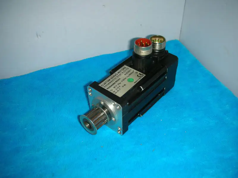 SERVOMOTORES PERSONALIZADOS S320A060R001