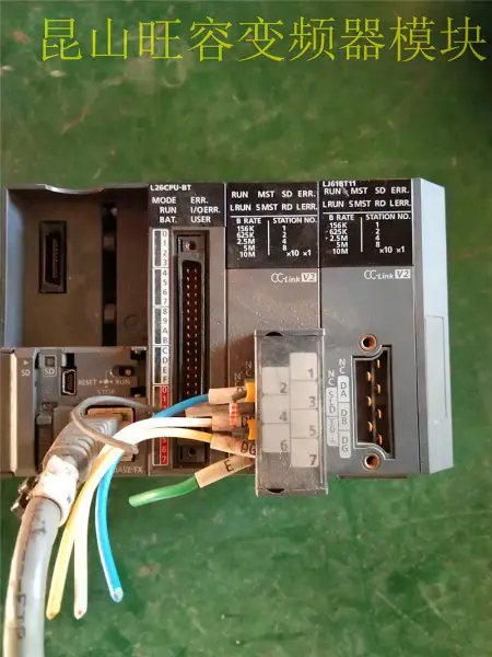 PLC Mitsubishi L26CPU-BT LJ61BT11