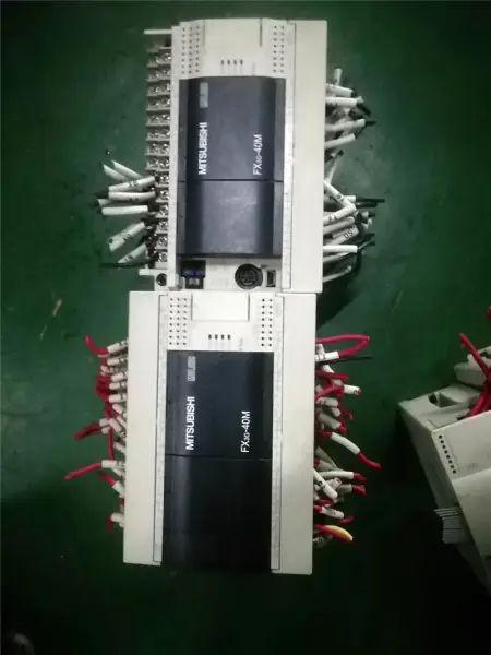 PLC Mitsubishi FX3G-40MR/ES-A