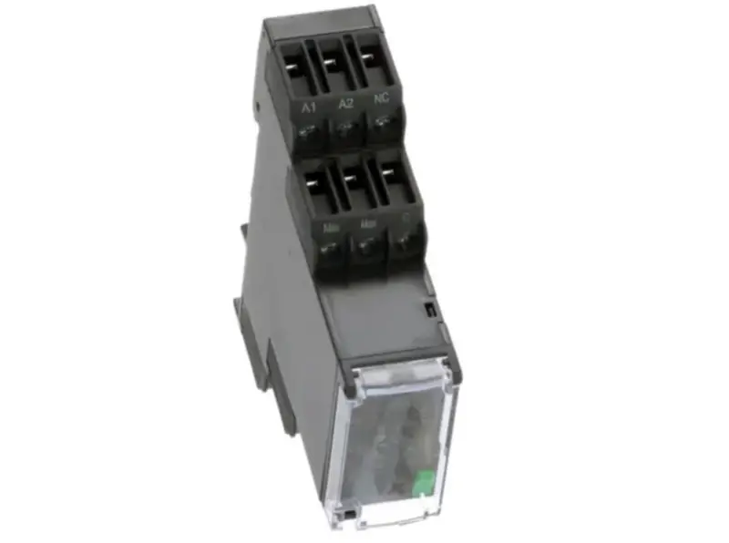 Schneider RM17-U Módulo de detección Zelio 24V 5A Relé de control de tensión continua