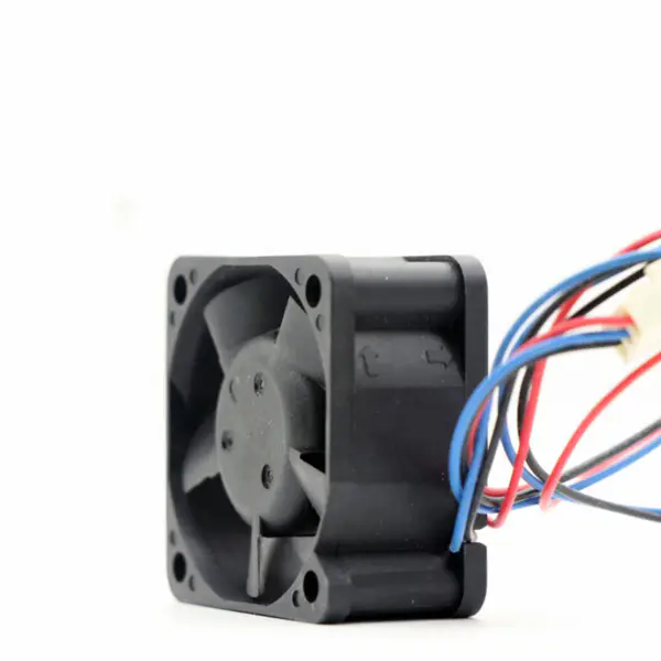 EFB0412VHD-F00 Ventilador axial 12V 0,18A original DELTA 4020