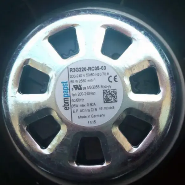 Ebmpapst R3G220-RC05-03 Ventilador