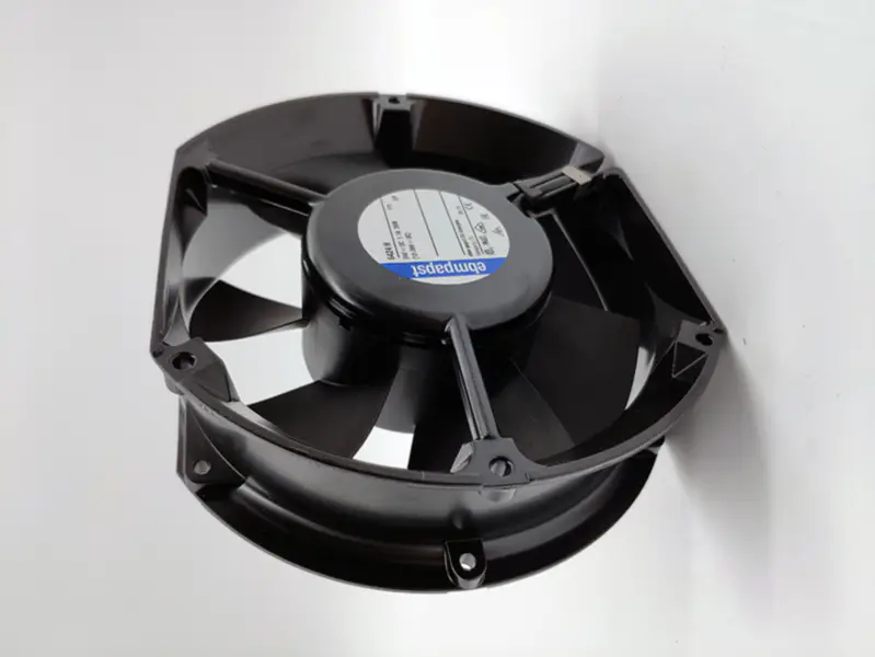 tamaño 150 x 172 x 51mm 24 V DC flujo de aire 480m3 / h 4000rpm 6424H ebmpapst ventilador de refrigeración