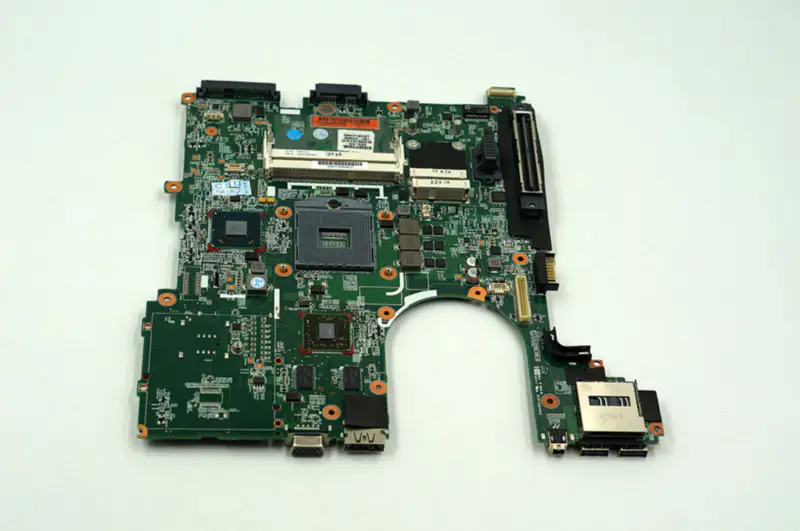 Placa base HP 646965-001 8560P 6560B QM67