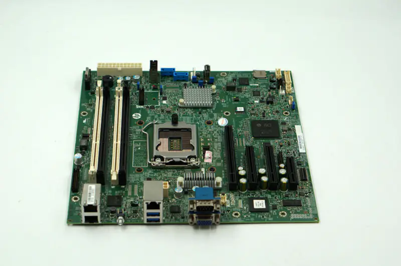 HP ML310E GEN8 V2 715910-002 715910-001 726766-001 Placa base de servidor