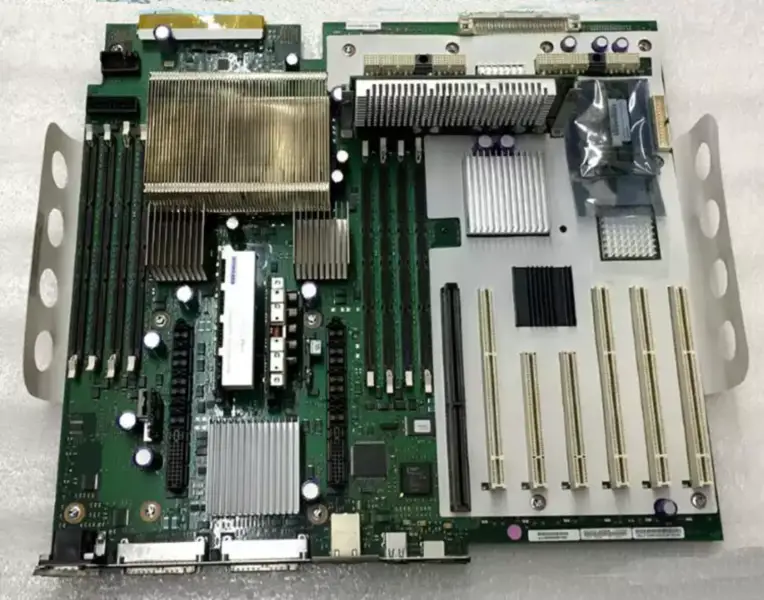 IBM 9111-520 P520 1W 1,5GHz 80P6949 80P5623 80P5586 03N6612 10N9534 placa base industrial