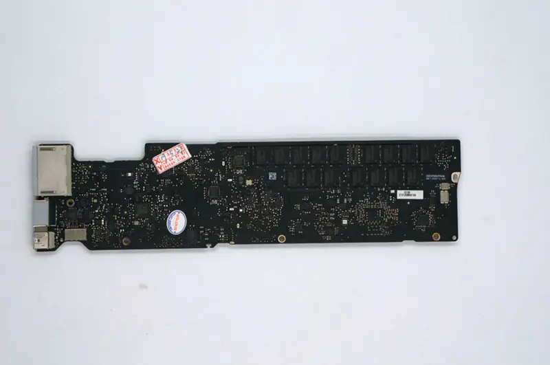 Placa base MacBook Air (13 pulgadas, mediados de 2011) A1369 EMC2469 i5 G2 1,7Ghz 820-3023-A