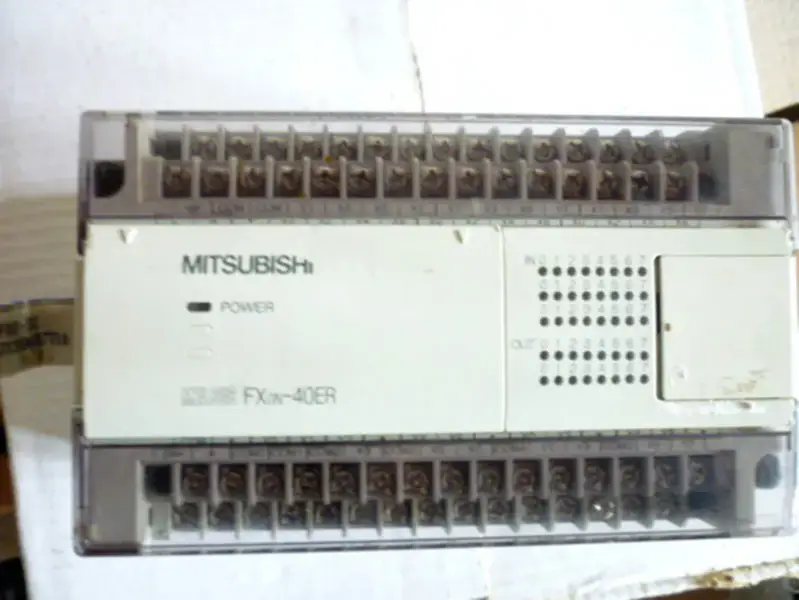 PLC Mitsubishi FX0N-40ER